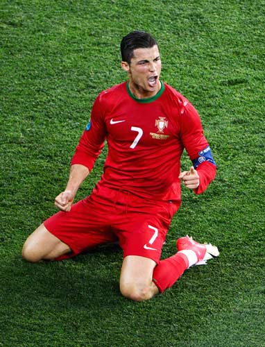 足球报：奥运名额“男减女增”，国奥出线更难女足也不乐观（足球报：奥运席位改为男减女增，国奥出线更难，女足前景同样不乐观）