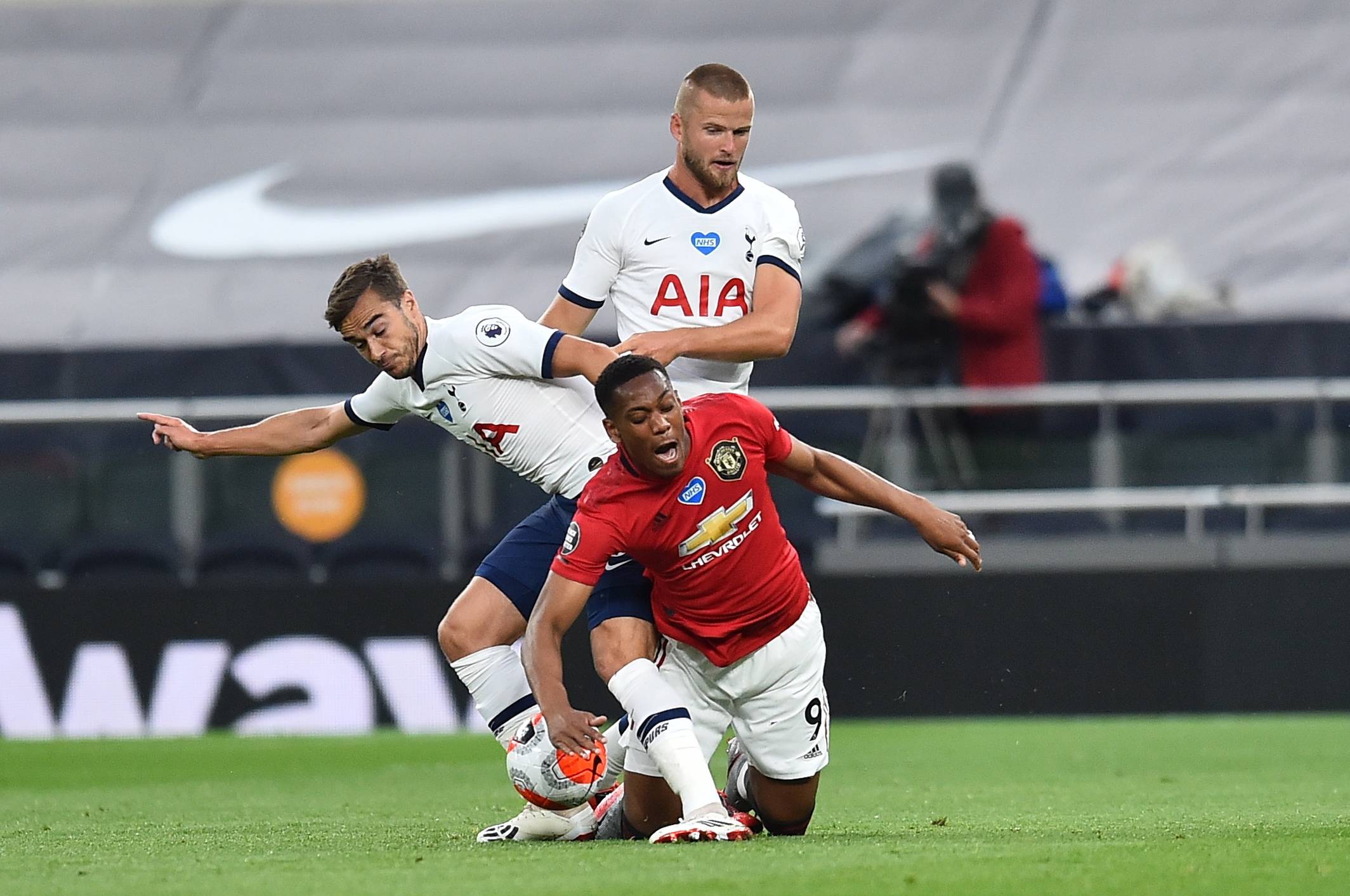 男双首登场，中国队连胜韩国、法国 ｜ 混团世界杯