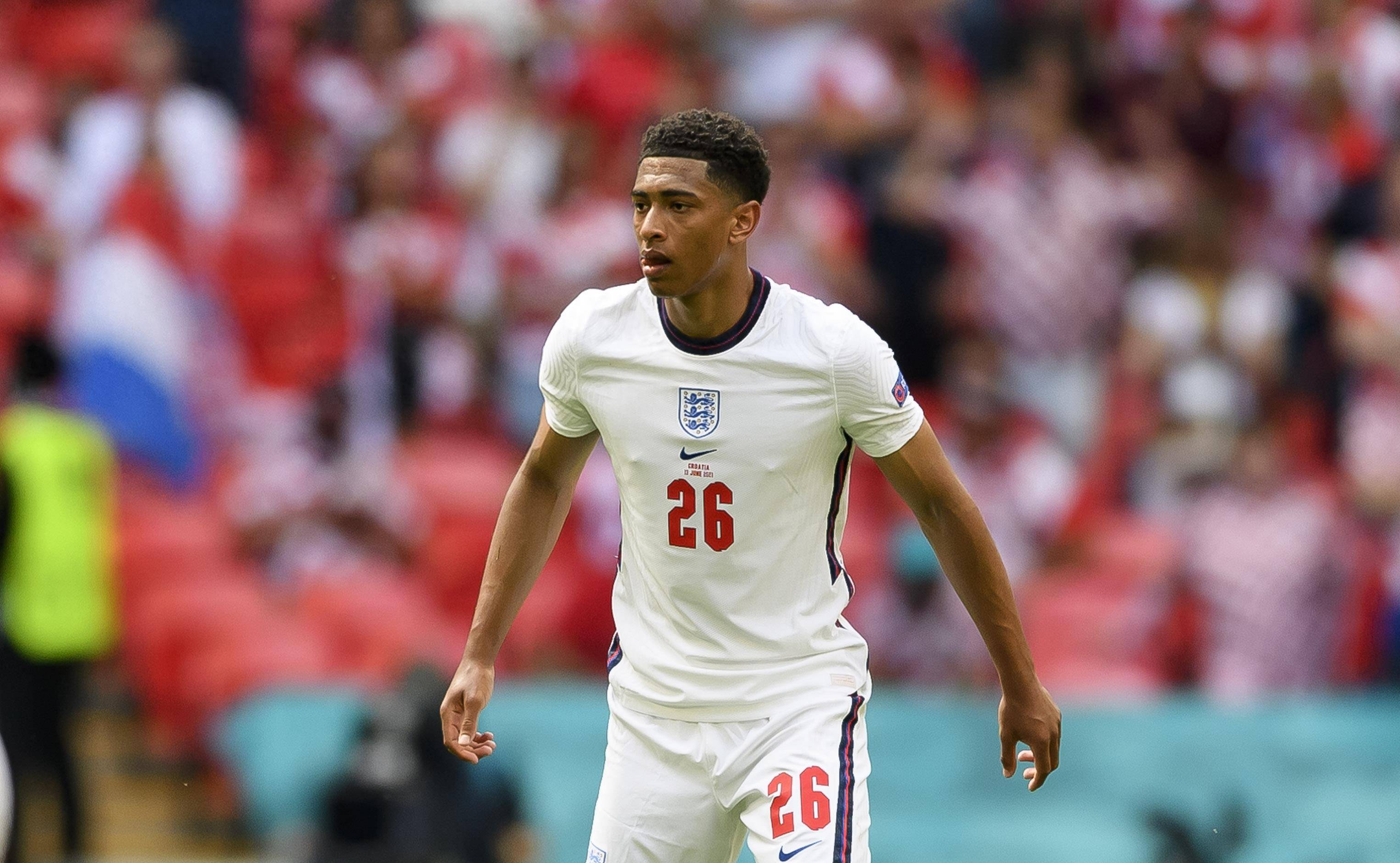 戏剧性拉满，内马尔自八月初后首次破门随后又送出一粒点球