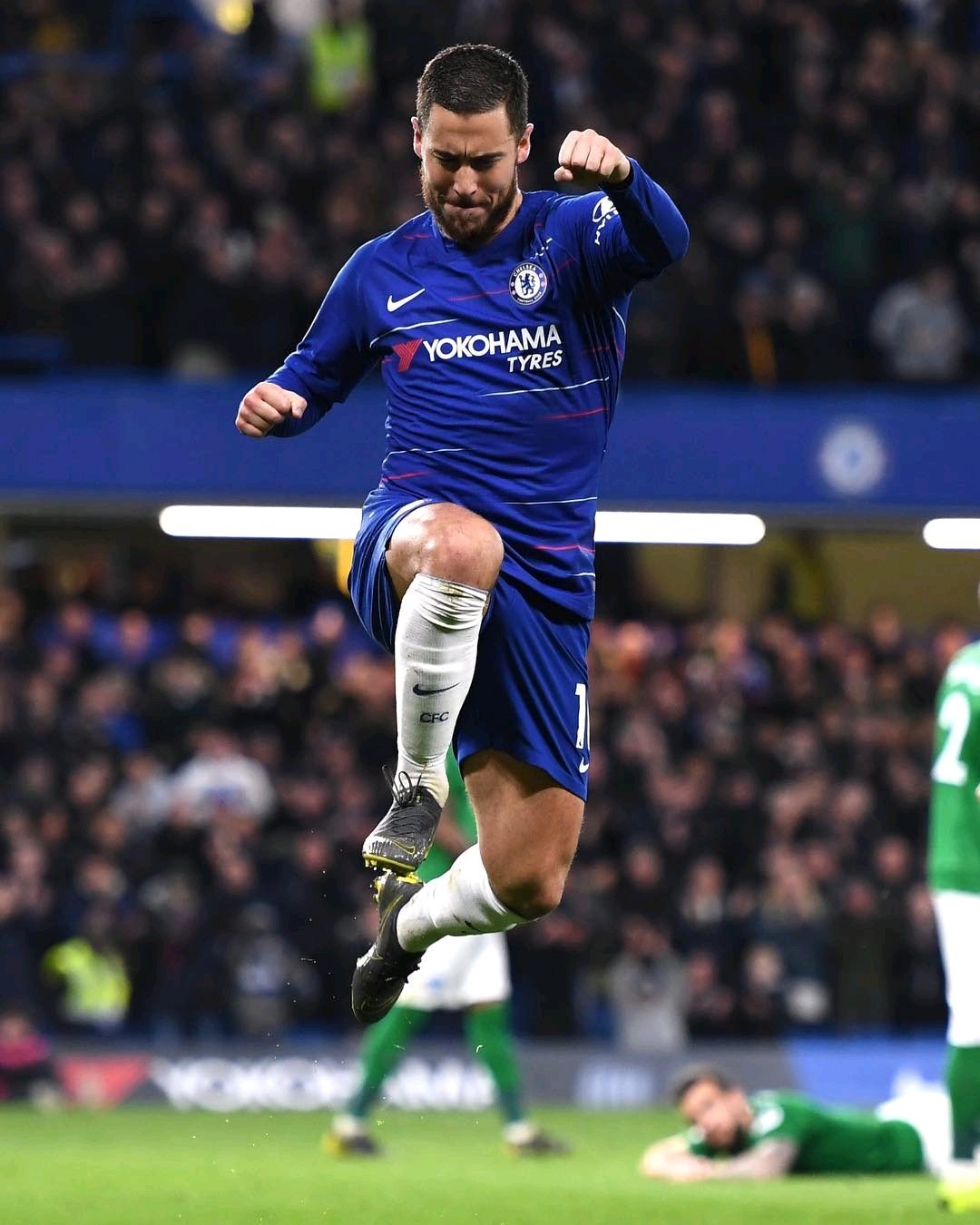 解锁津门虎vs申花！恩怨交织的众生相（津门虎大战申花：恩怨交错的众生百态）