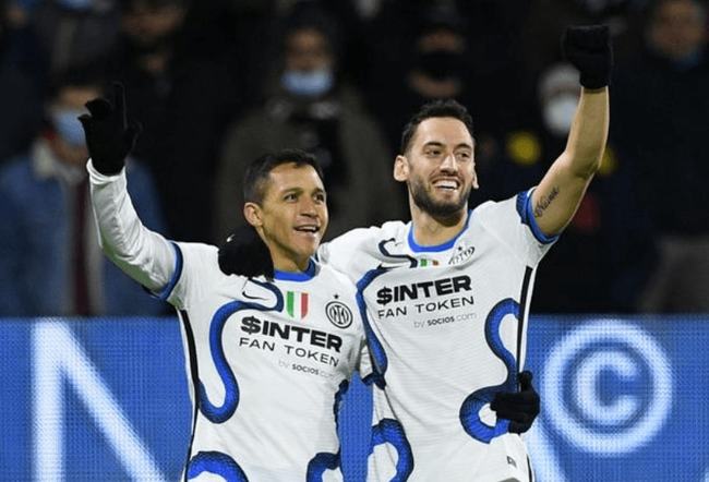 记者：多队关注赫塔16岁中场艾希霍恩，球员解约金1000-1200万